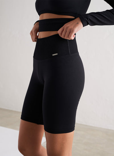 Padel Shorts – Buy Women's Padel Shorts Online – AIM'N EU